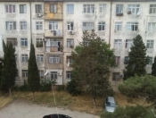 Satılır 3 otaqlı 75 m2 köhnə tikili 5 mkr