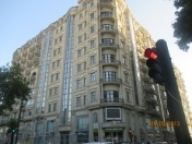 İcarəyə verilir 4 otaqlı 180 m2 yeni tikili Sahil m.