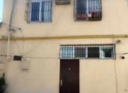 Satılır 3 otaqlı 106 m2 həyət evi İnşaatçılar m.