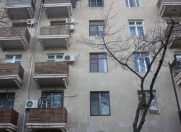 İcarəyə verilir 1 otaqlı 40 m2 köhnə tikili Nərimanov r.