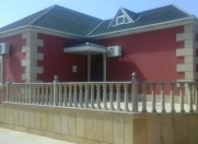 Satılır 4 otaqlı 250 m2 həyət evi Ramana