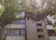 Satılır 4 otaqlı 100 m2 köhnə tikili Montin