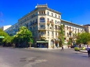 İcarəyə verilir 2 otaqlı 93 m2 köhnə tikili Sahil bağı