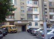 Satılır 2 otaqlı 51 m2 köhnə tikili Neapol dairəsi