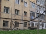 İcarəyə verilir 2 otaqlı 75 m2 köhnə tikili 8 km