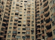 Satılır 3 otaqlı 131 m2 yeni tikili İnşaatçılar m.