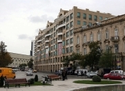 İcarəyə verilir 1 otaqlı 21 m2 ofis İçəri Şəhər m.