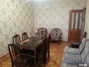 İcarəyə verilir 3 otaqlı 62 m2 köhnə tikili Y.Günəşli