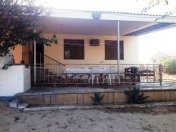 Satılır 5 otaqlı 1000 m2 bağ evi Pirşağı