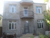 Satılır 5 otaqlı 150 m2 həyət evi Ramana