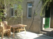 Satılır 4 otaqlı 200 m2 həyət evi Binə