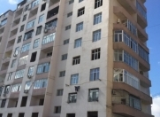 Satılır 4 otaqlı 165 m2 yeni tikili İnşaatçılar m.