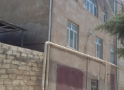 Satılır 10 otaqlı 300 m2 həyət evi Masazır