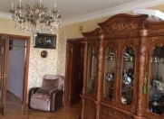 Satılır 4 otaqlı 100 m2 köhnə tikili Badamdar