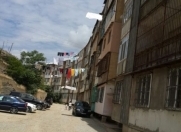 Satılır 3 otaqlı 100 m2 köhnə tikili Badamdar