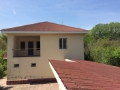 İcarəyə verilir 5 otaqlı 300 m2 bağ evi Xaçmaz