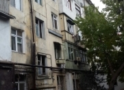 Satılır 3 otaqlı 75 m2 köhnə tikili 5 mkr