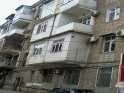 Satılır 3 otaqlı 70 m2 köhnə tikili Metropark