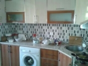 İcarəyə verilir 4 otaqlı 100 m2 köhnə tikili Həzi Aslanov m.