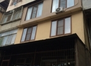 Satılır 3 otaqlı 90 m2 köhnə tikili Nizami m.