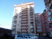 Satılır 2 otaqlı 86 m2 yeni tikili Nəriman Nərimanov m.