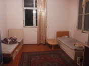 İcarəyə verilir 2 otaqlı 50 m2 həyət evi Nərimanov r.