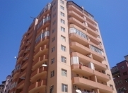 Satılır 2 otaqlı 70 m2 yeni tikili İnşaatçılar m.