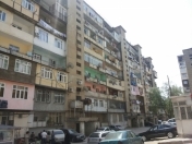 Satılır 5 otaqlı 125 m2 köhnə tikili Yasamal r.