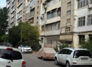 Satılır 5 otaqlı 101 m2 köhnə tikili 9 mkr