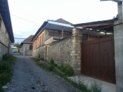 Satılır 7 otaqlı 300 m2 həyət evi Şəki