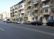 Satılır 3 otaqlı 80 m2 obyekt Ayna Sultanova heykəli