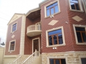 Satılır 6 otaqlı 290 m2 həyət evi Ukrayna dairəsi