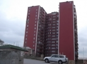 İcarəyə verilir 1 otaqlı 70 m2 yeni tikili Qara Qarayev m.