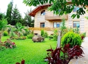 Satılır 12 otaqlı 750 m2 həyət evi Quba