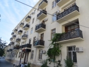 Satılır 3 otaqlı 60 m2 köhnə tikili Caspian Plaza