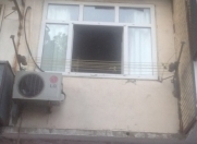 Satılır 1 otaqlı 25 m2 köhnə tikili Dərnəgül m.