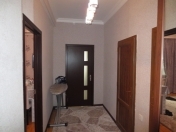 Satılır 2 otaqlı 54 m2 yeni tikili İnşaatçılar m.