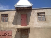 Satılır 5 otaqlı 130 m2 həyət evi Binə