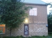 İcarəyə verilir 3 otaqlı 180 m2 həyət evi Quba