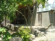 Satılır 2 otaqlı 66 m2 köhnə tikili Bakıxanov
