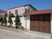 Satılır 4 otaqlı 240 m2 həyət evi Zabrat 1