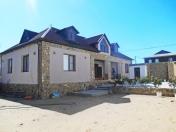 Satılır 3 otaqlı 170 m2 bağ evi Şüvəlan