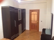 İcarəyə verilir 3 otaqlı 96 m2 yeni tikili İnşaatçılar m.