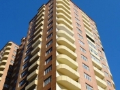 Satılır 3 otaqlı 145 m2 yeni tikili Elmlər Akademiyası m.