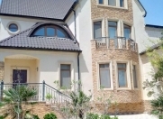 Satılır 8 otaqlı 600 m2 həyət evi Mərdəkan