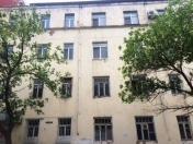 Satılır 3 otaqlı 78 m2 köhnə tikili Montin