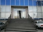 Satılır 10 otaqlı 1500 m2 obyekt 20 yanvar m.