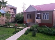 İcarəyə verilir 3 otaqlı 120 m2 bağ evi Qəbələ