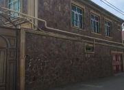 Satılır 6 otaqlı 280 m2 həyət evi Çiçək