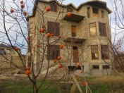 Satılır 8 otaqlı 310 m2 bağ evi Buzovna